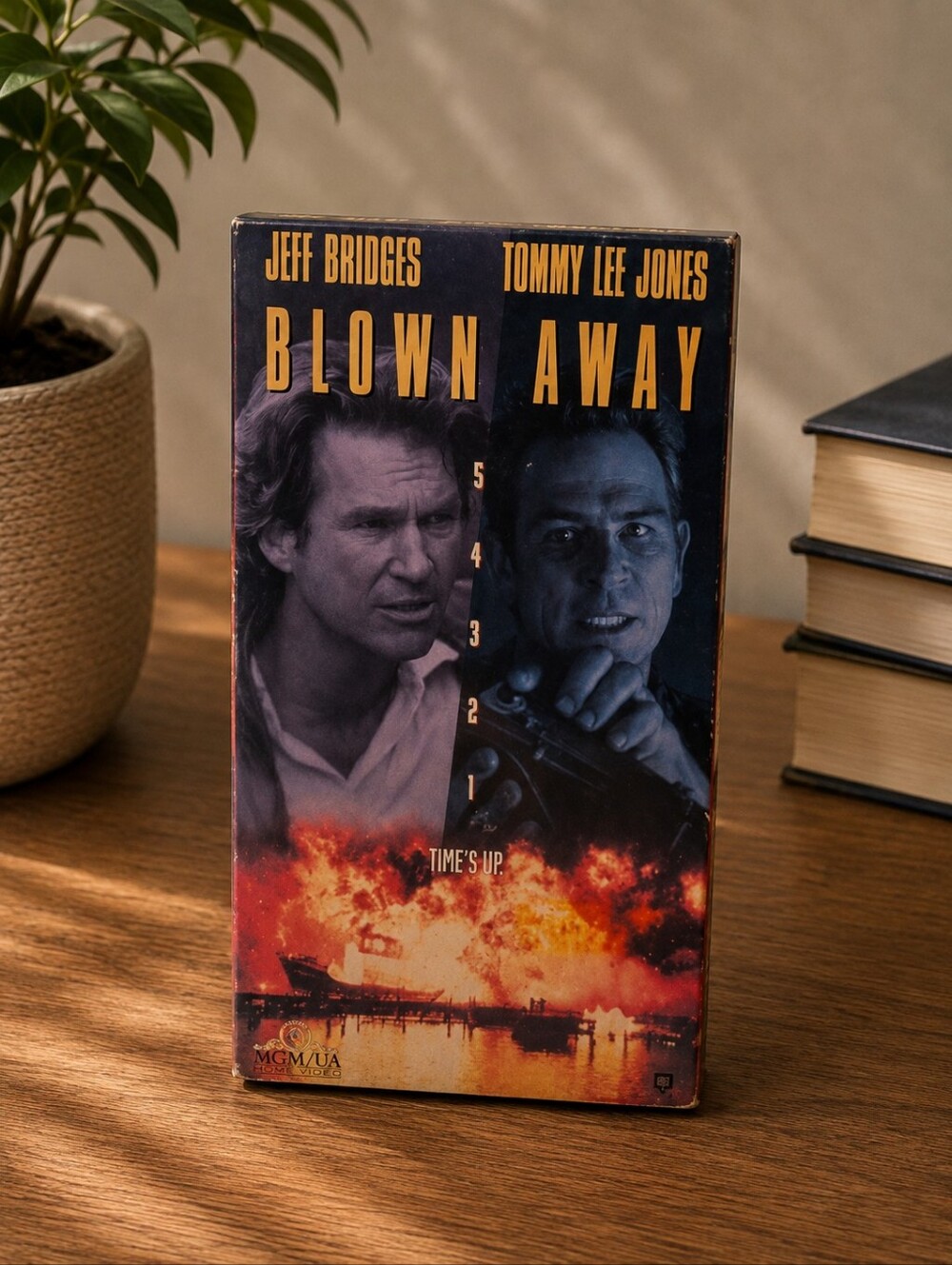 Blown Away 1994  Action/Thriller VHR tape